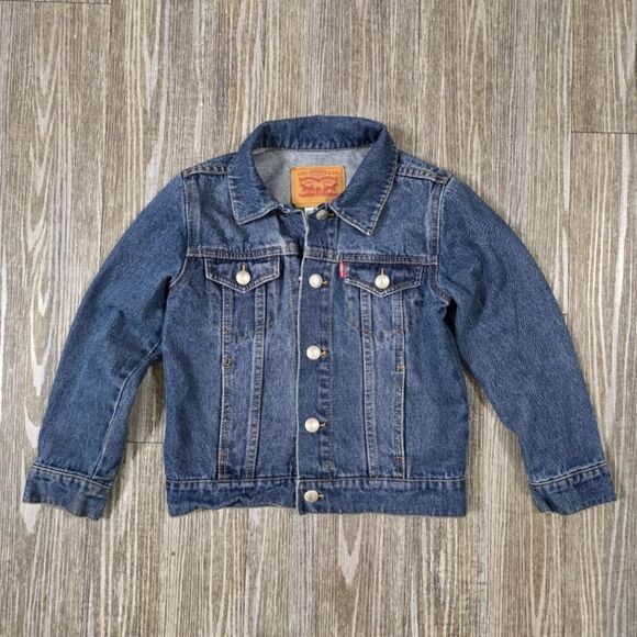 Levi's Denim Trucker Jean Jacket Boys Size 6 Medium Wash Blue Cotton 4 Pockets - Picture 1 of 6